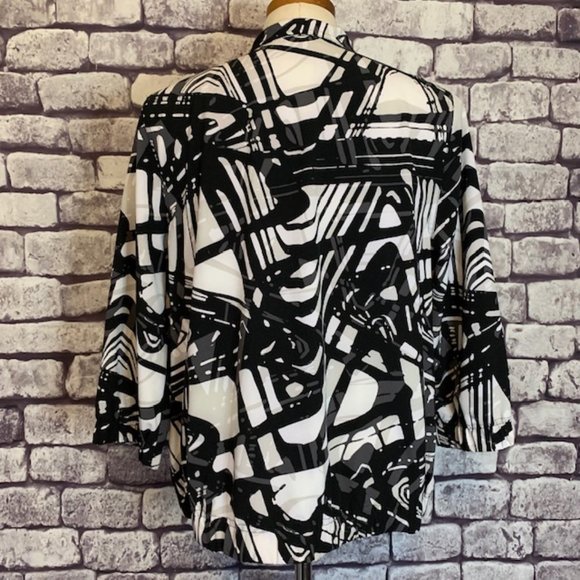 Chico's Zenergy 3/4 Sleeve Jacket Size M - Picture 9 of 10